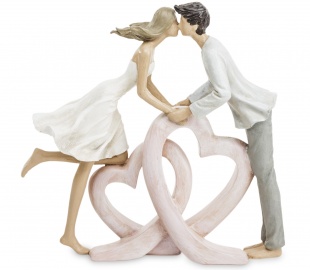 Семейные статуэтки